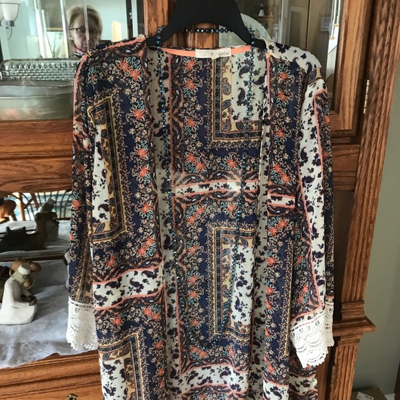 Rewind Tops - 💙beautiful kimono by Rewind! EUC!